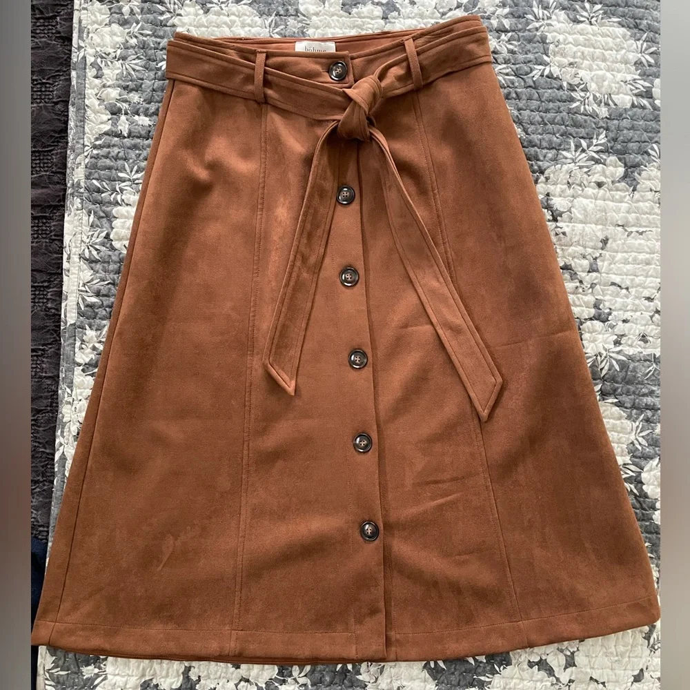 Bohme Tan Button-Front A-Line Faux Suede Skirt - Picture 3 of 6